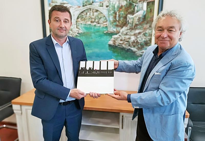 Gradonačelnik Mostara pozvan na otvaranje obnovljenog Starog mosta
